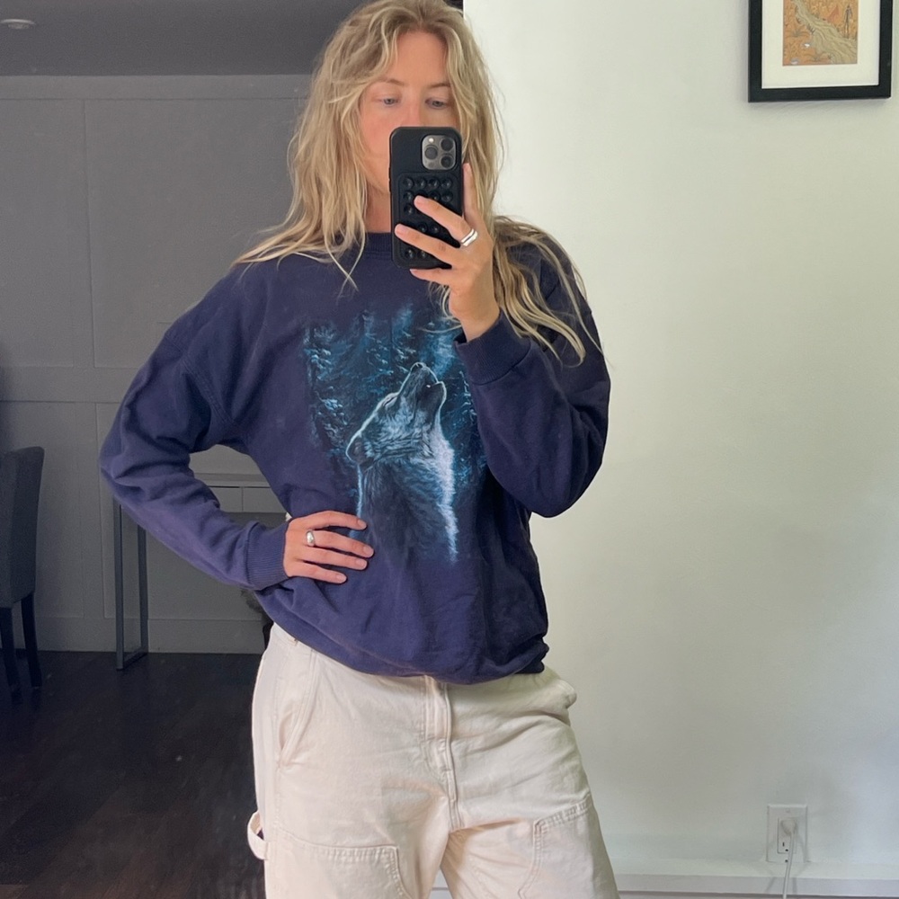 Vintage wolf sweater